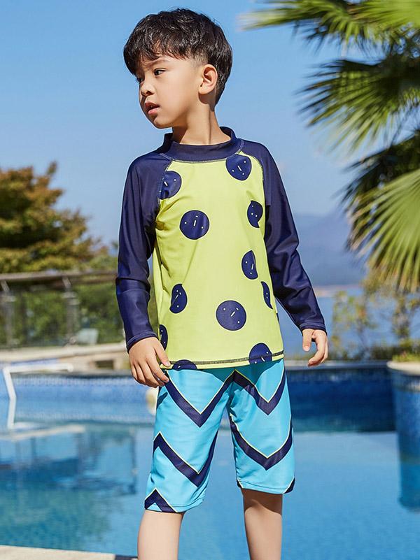 AONIHUA Striped Bottom Boy Swimwear