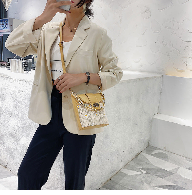 Versatile messenger bag simple one shoulder straw woven Bucket Bag