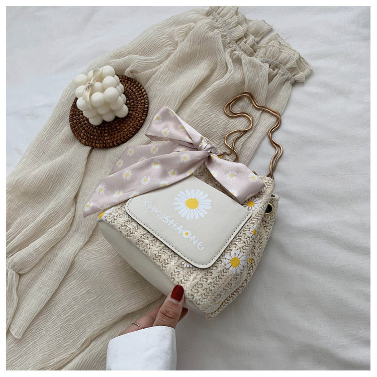 Fashion woven straw bag