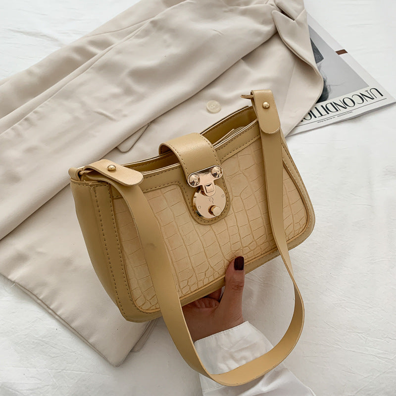 Simple messenger bag