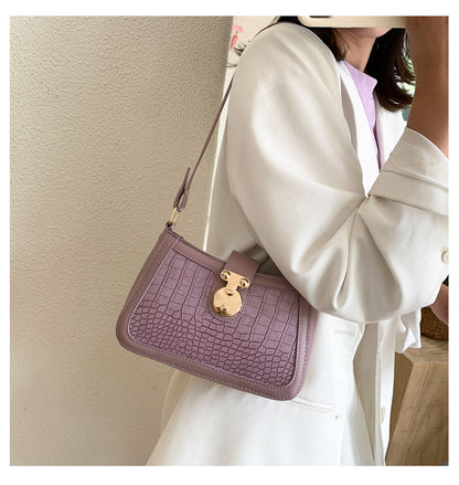Simple messenger bag