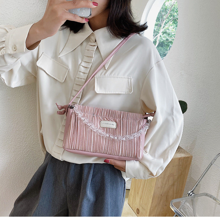 Stylish one-shoulder stiletto bag