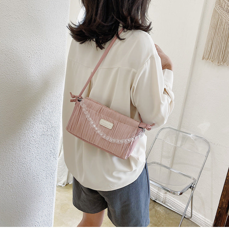 Stylish one-shoulder stiletto bag