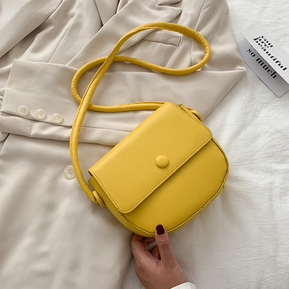 Semi-round bag one-shoulder stiletto bag