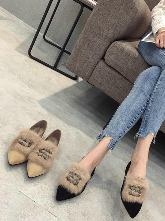 Rhinestone S Letter Artificial Fur Pointed Shoes