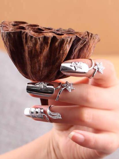 Fashion Finger-Nails Accessories