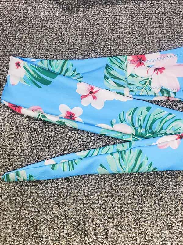 Knotted Bandeau Belted Split Bikini Swimsuit