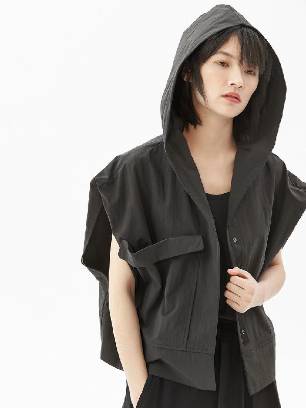 Original Simple Black With-hat Sleeveless Outwear