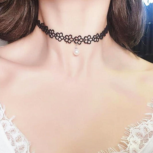 Wholesale Black Flower Necklace