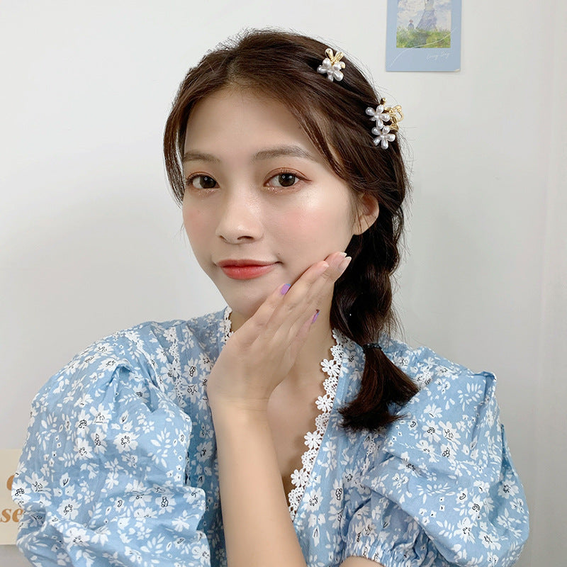 Five-Petal Flower Pearl Hair Clips