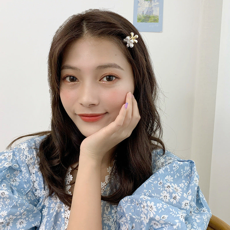 Five-Petal Flower Pearl Hair Clips