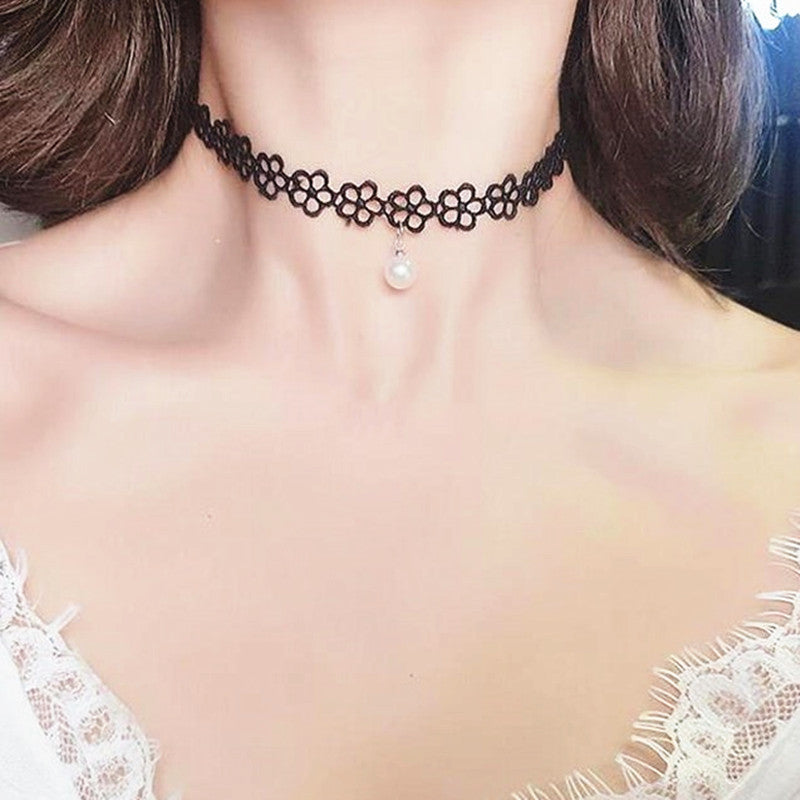 Wholesale Black Flower Necklace