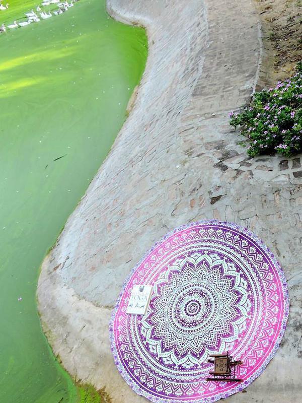 Pretty Bohemia Floral Round Shawl Beach Mat