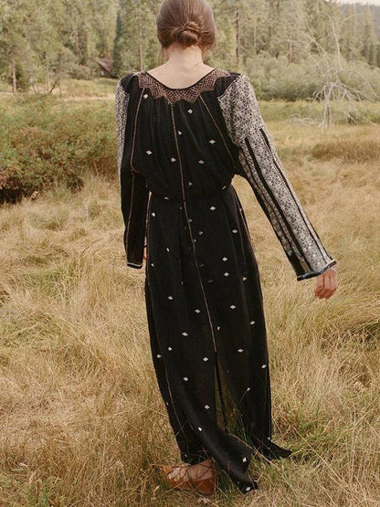 Bohemia Embroidered Loose Maxi Dress