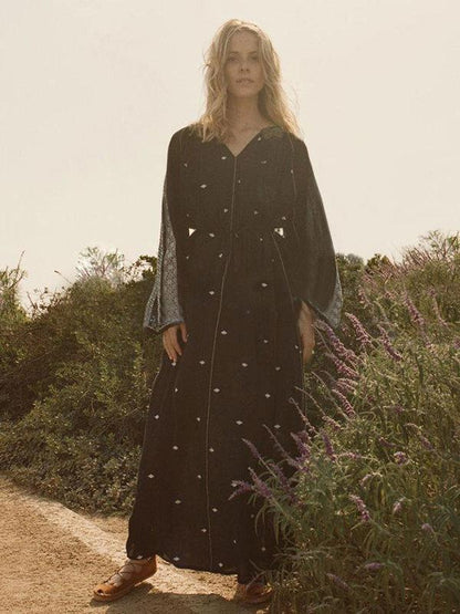 Bohemia Embroidered Loose Maxi Dress