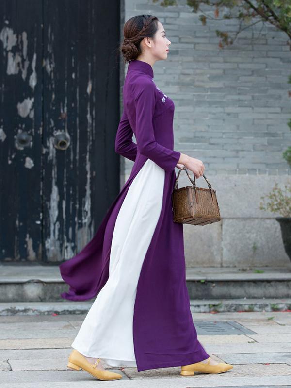 Traditional Chinese Split-side Long Dress in Purple Color