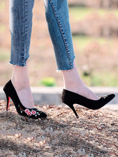 Pretty Embroidered Floral High Heels