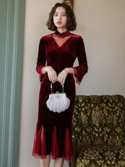 WINE RED