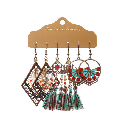 Multi-piece set of exaggerated hoop earrings