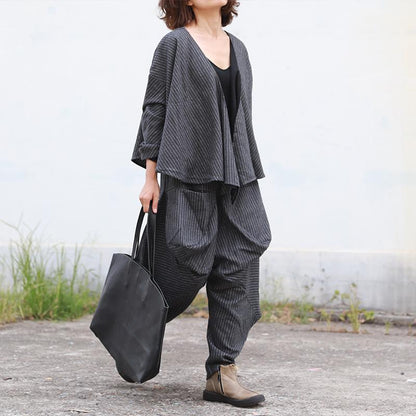 Buykud Irregular Stripe Short Coat And Casual Pants