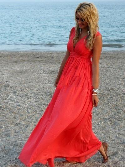 Ruffled V-neck Sleeveless Maxi Dress