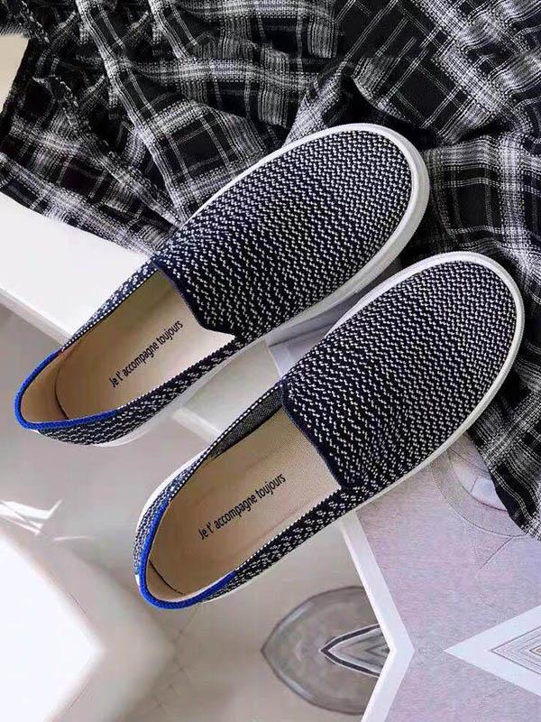 Solid Color Simple Casual Flat Shoes