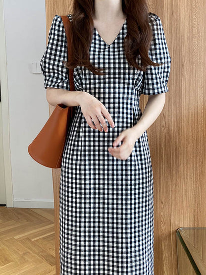 Original Plaid V-Neck Puff Sleeve Empire Midi Dress