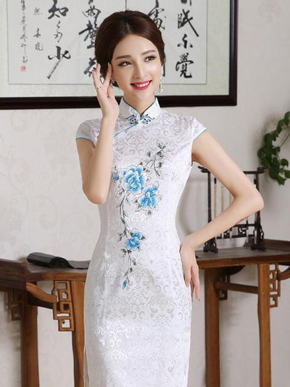 Chinese Traditional Short Sleeves Dress with Flower Print
