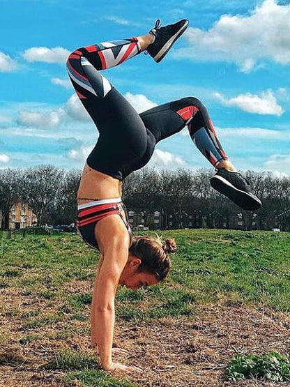Padded Color Block Paneled Sports Bra And Leggings Suits