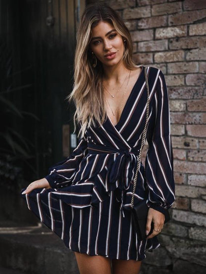 White Stripe Long Sleeves Falbala Bangdage Mini Dress