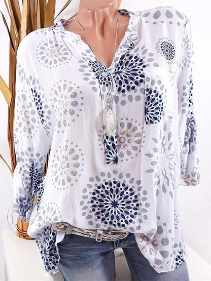 Plus Size Chic V-neck Printed T-shirt