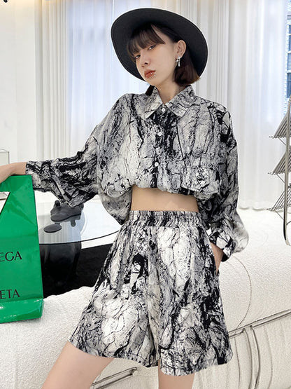 Fashion Ink-Printing Lapel Long Sleeves Blouse+ Elastics Wide Leg Shorts Suit