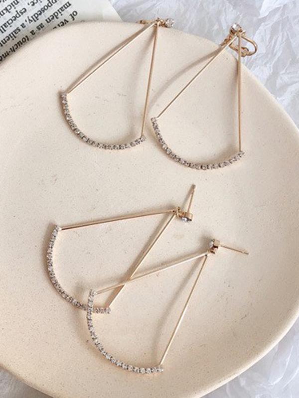 Simple Hollow Geometry Eardrop