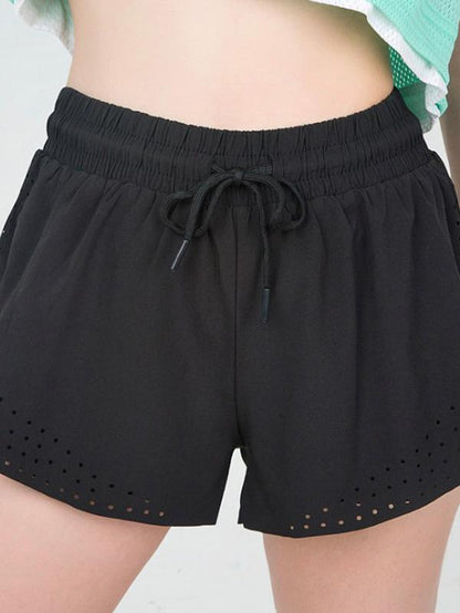 Insert Cloth Hollow Yoga Shorts