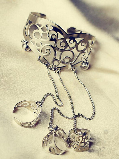 Vintage Rose Tassels With Ring Bracelet Accessories