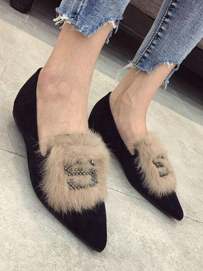 Rhinestone S Letter Artificial Fur Pointed Shoes