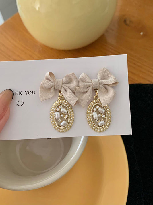 Normcore Pearls Bow-Embellished Geometry Earrings