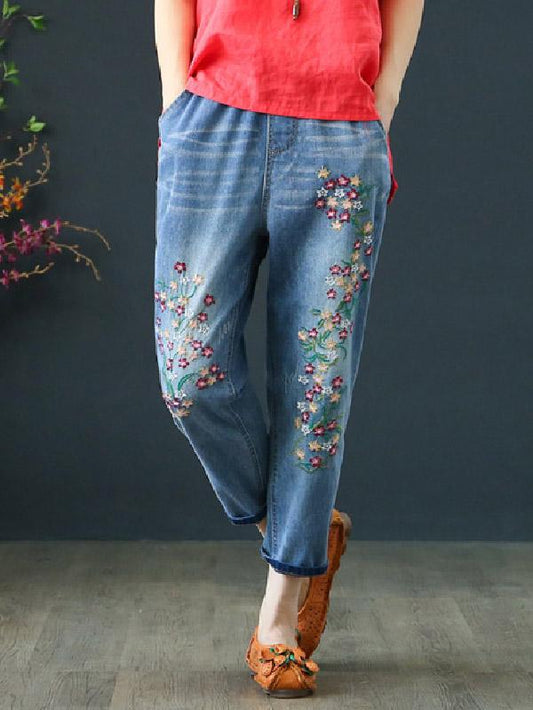 Loose Embroidered Jean Pants