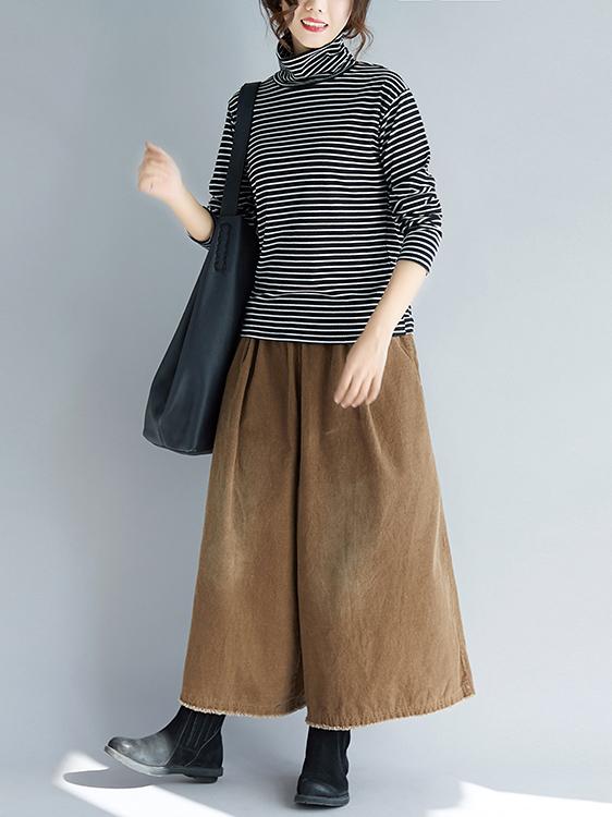 Comfortable Striped High-neck T-shirt