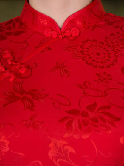 Red Jacquard Stand Collar Short Cheongsam
