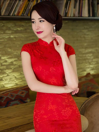 Red Jacquard Stand Collar Short Cheongsam