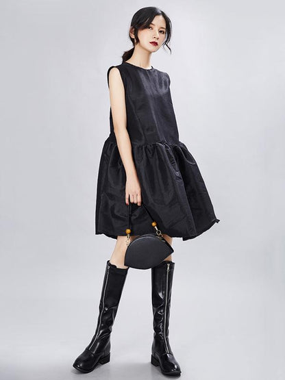 Simple Black Sleeveless Short Dress