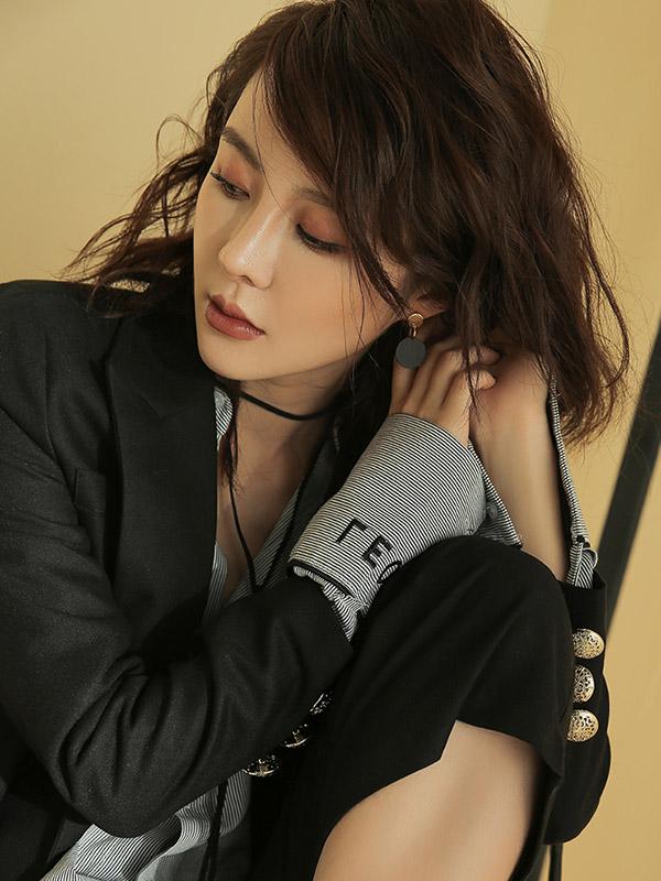 Normcore Black Geometry Earrings