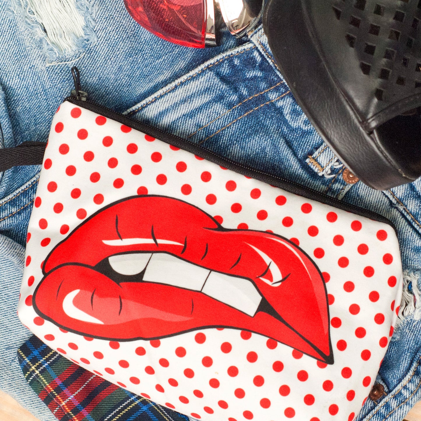 Stylish Lip Makeup Bag