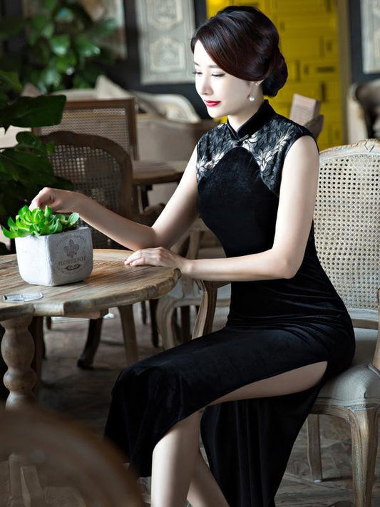 Original Chinese Long Dress in Black Color