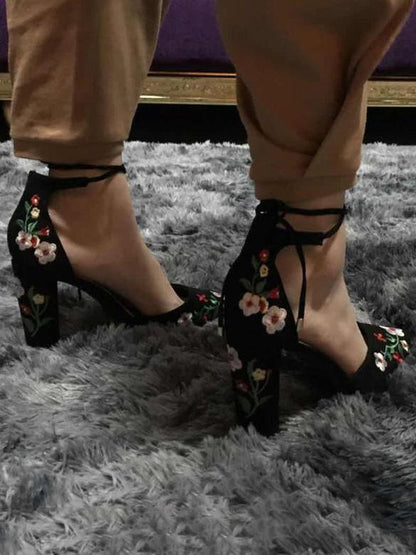 Embroidered Chunky Heels Shoes
