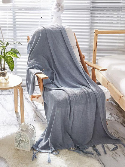 Leisure Tasseled Knitted Blanket