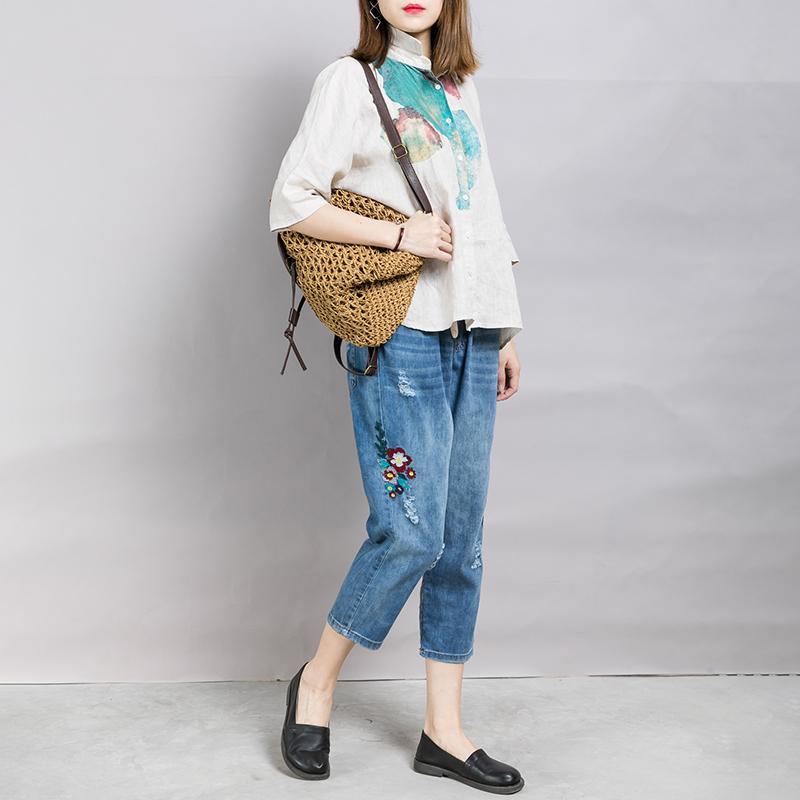 Embroidered Flowers And Frayed Casual Jeans