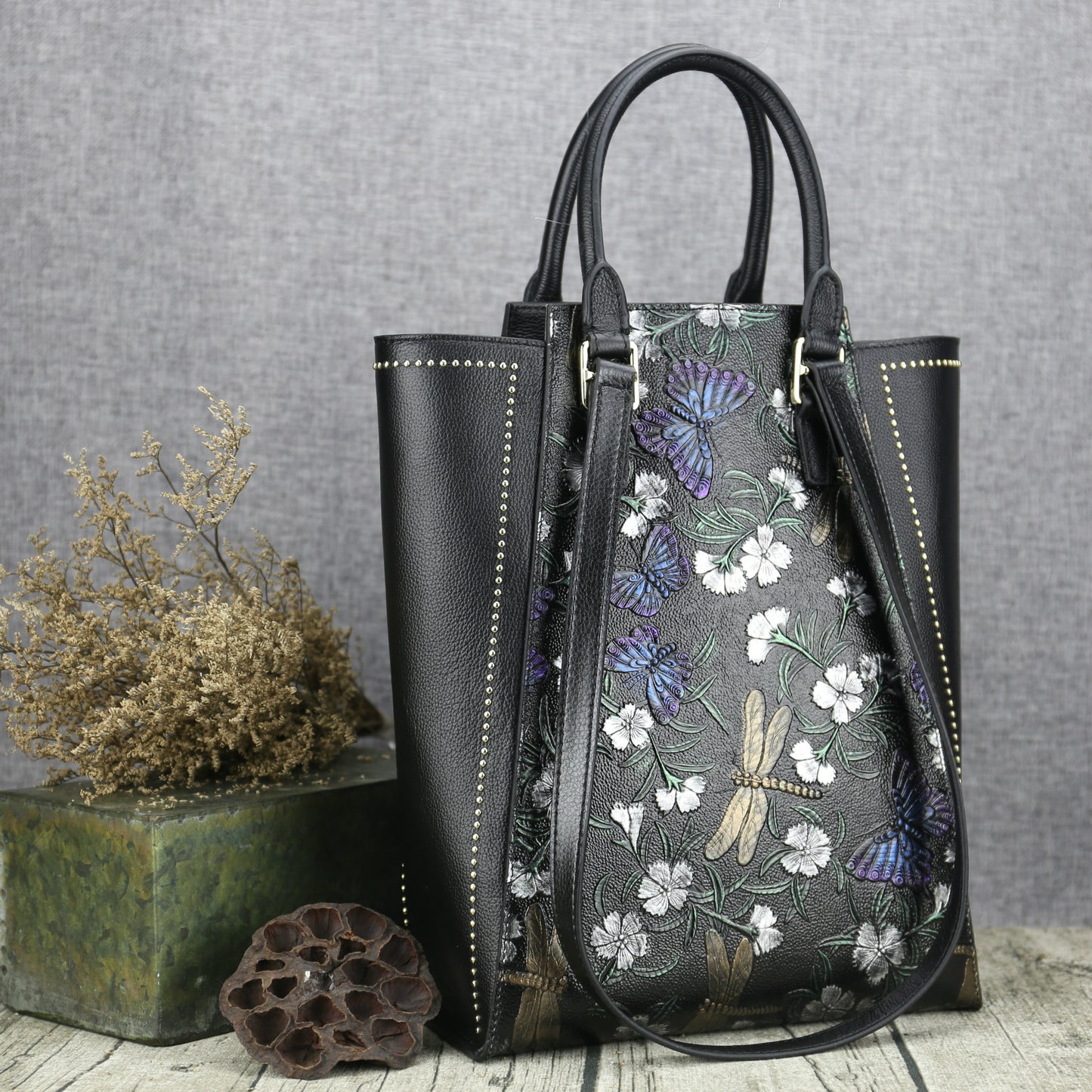 WOMEN GENUINE LEATHER VINTAGE TOTEM DESIGNER HANDBAG SHOULDER BAG