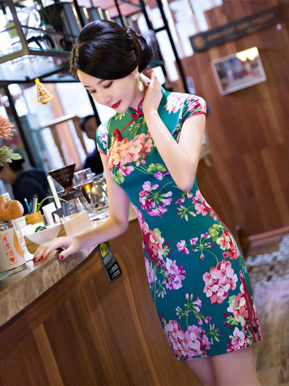 Green Flower Side Split Short Cheongsam